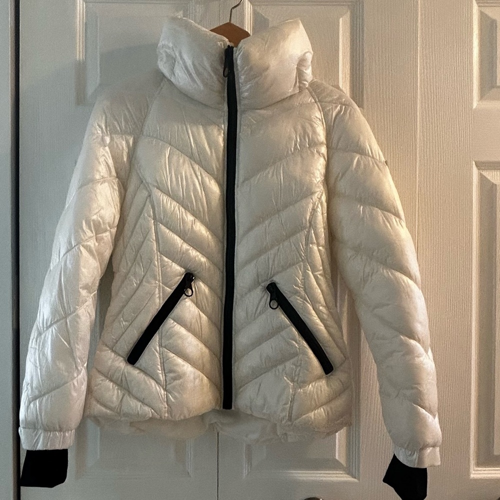 Guess Pearl White Quilted Puffer Jacket